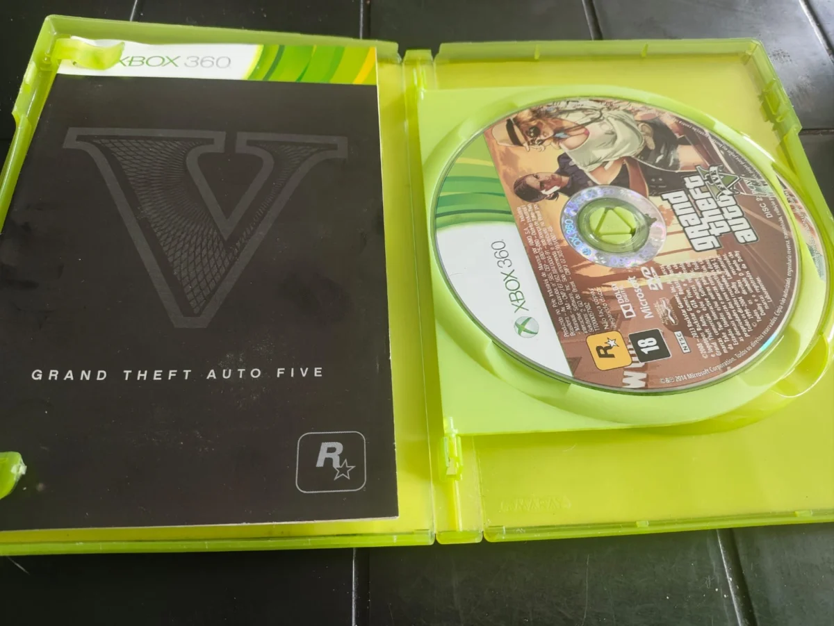 WA/ ORIGINAL! TOP! GTA V!  GRAND THEFT AUTO FIVE  XBOX 360! ORIGINAL! 45,00 SEGUIDOS DE 9,00