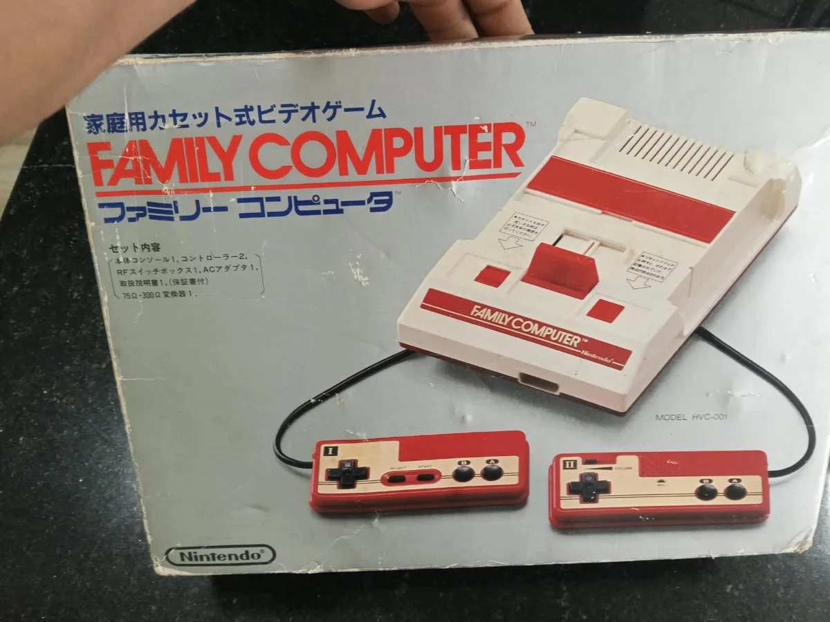 TA/ ORIGINAL! NINTENDO FAMICOM! NA CAIXA! TOP!  297,00 SEGUIDOS DE 37,00