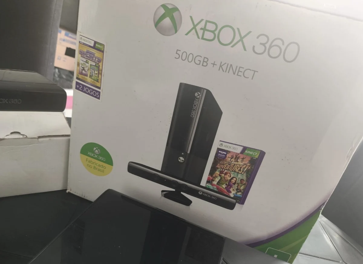 WA/ CONSOLE XBOX 360 NA CAIXA! TOP! 177,00 SEGUIDOS DE 23,00