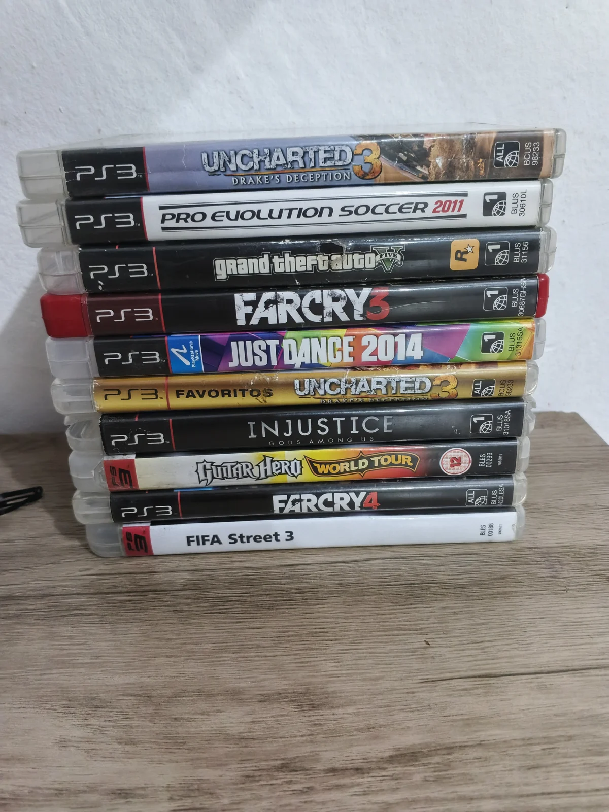E7/ LOTE 10 JOGOS PS3 223,00 SEGUIDOS DE 20,00