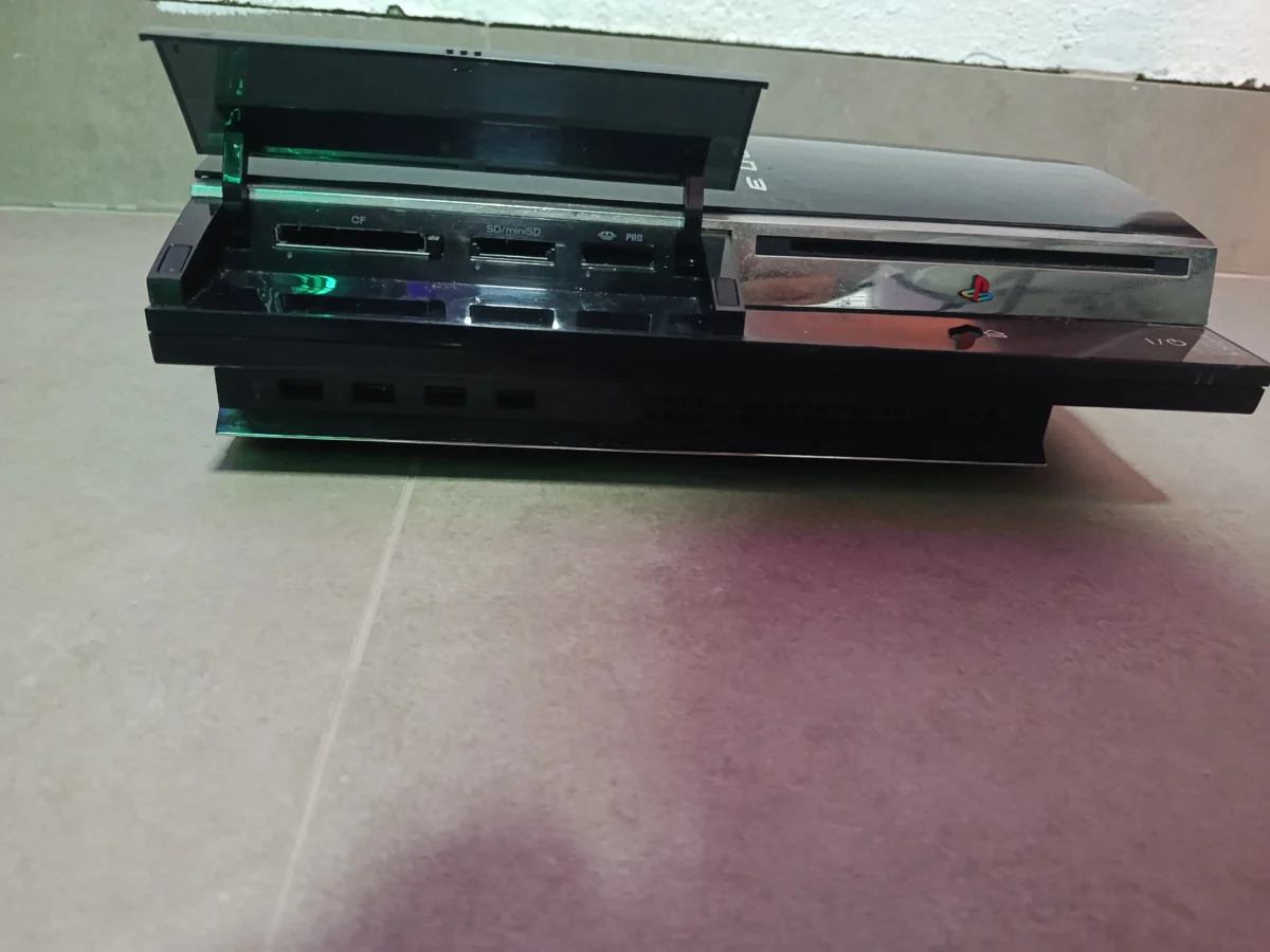 RL/ S****et /LINDO PS3 FAT 4 USBS!!! 67,00 SEGUIDOS DE 18,00