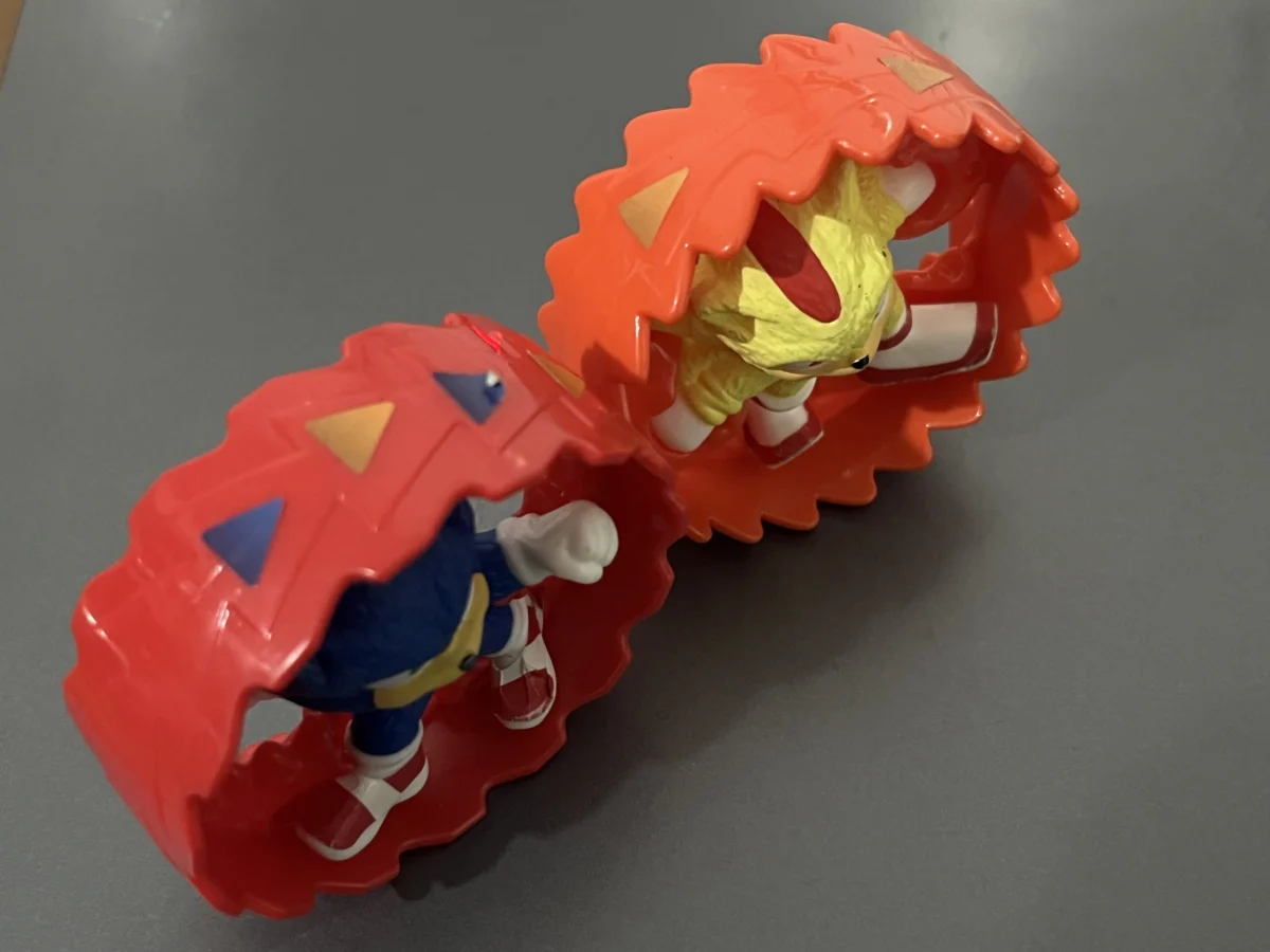CX/ R***el S**ra /LOTE COM 2 BONECOS DA LINHA SONIC! SONIC E SUPER SONIC! 15,00 SEGUIDOS DE 5,00