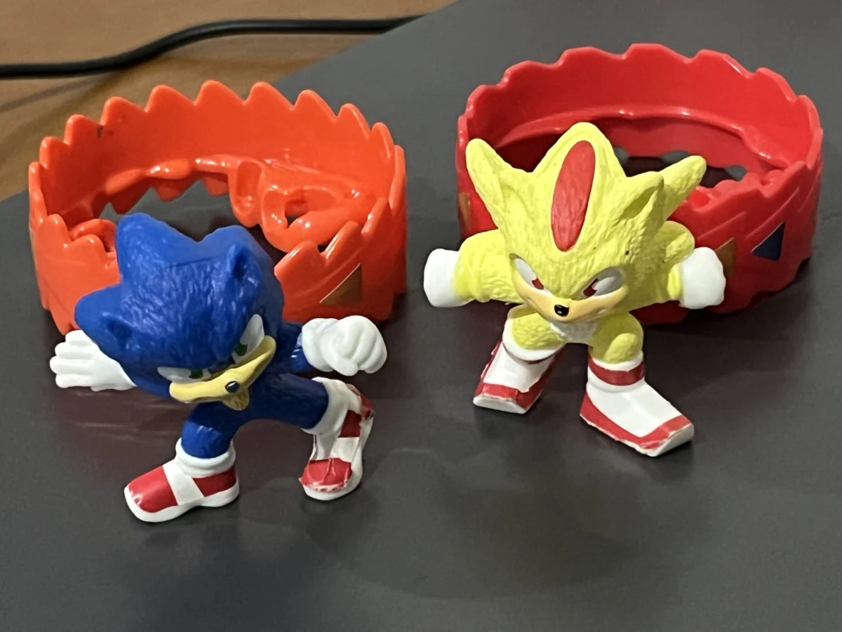 CX/ R***el S**ra /LOTE COM 2 BONECOS DA LINHA SONIC! SONIC E SUPER SONIC! 15,00 SEGUIDOS DE 5,00