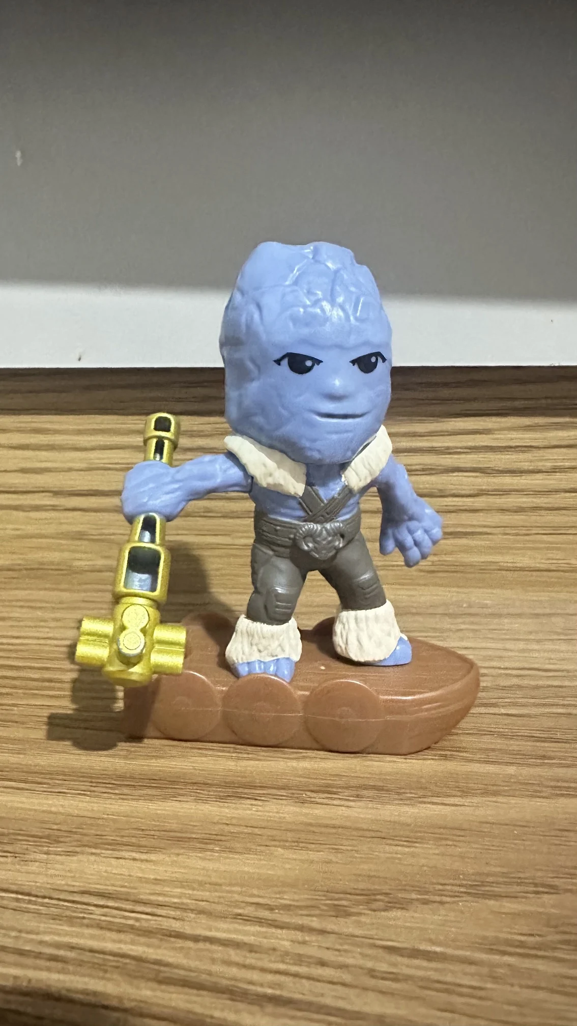 NR/ BONECO KORG (THOR)  12,00 SEGUIDOS DE 3,00