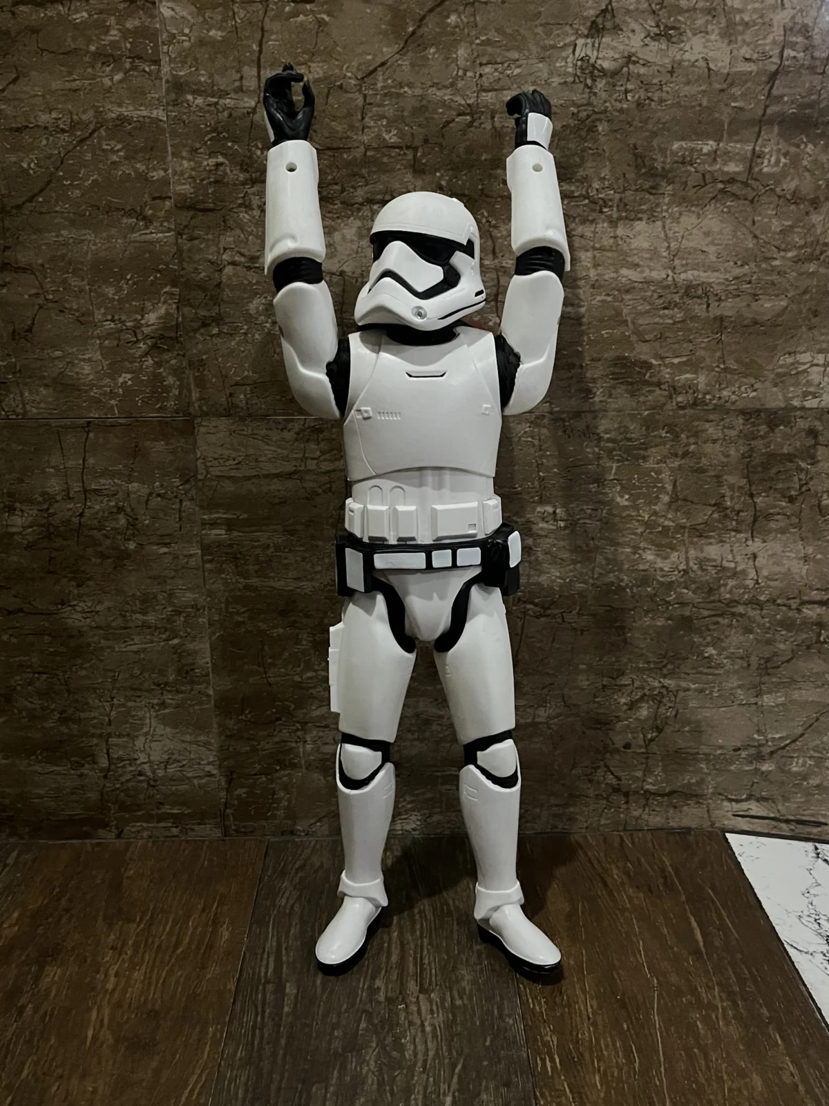 CX/ TOP BONECO GIGANTE STORMTROOPER!  STAR WARS! 77,00 SEGUIDOS DE 14,00