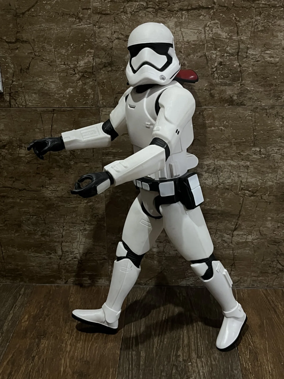 CX/ TOP BONECO GIGANTE STORMTROOPER!  STAR WARS! 77,00 SEGUIDOS DE 14,00