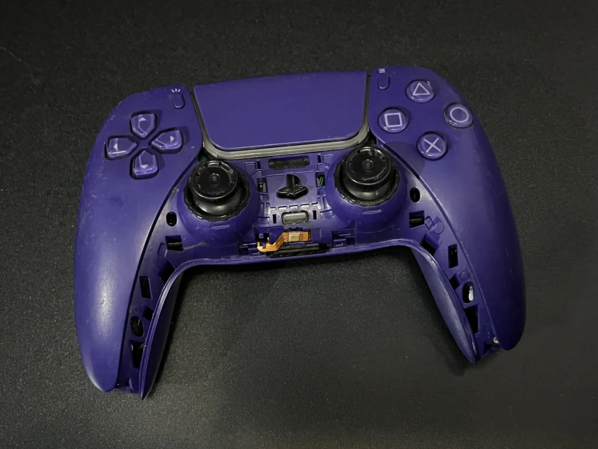 CX/ X****io /CONTROLE PLAYSTATION 5!  37,00 SEGUIDOS DE 9,00