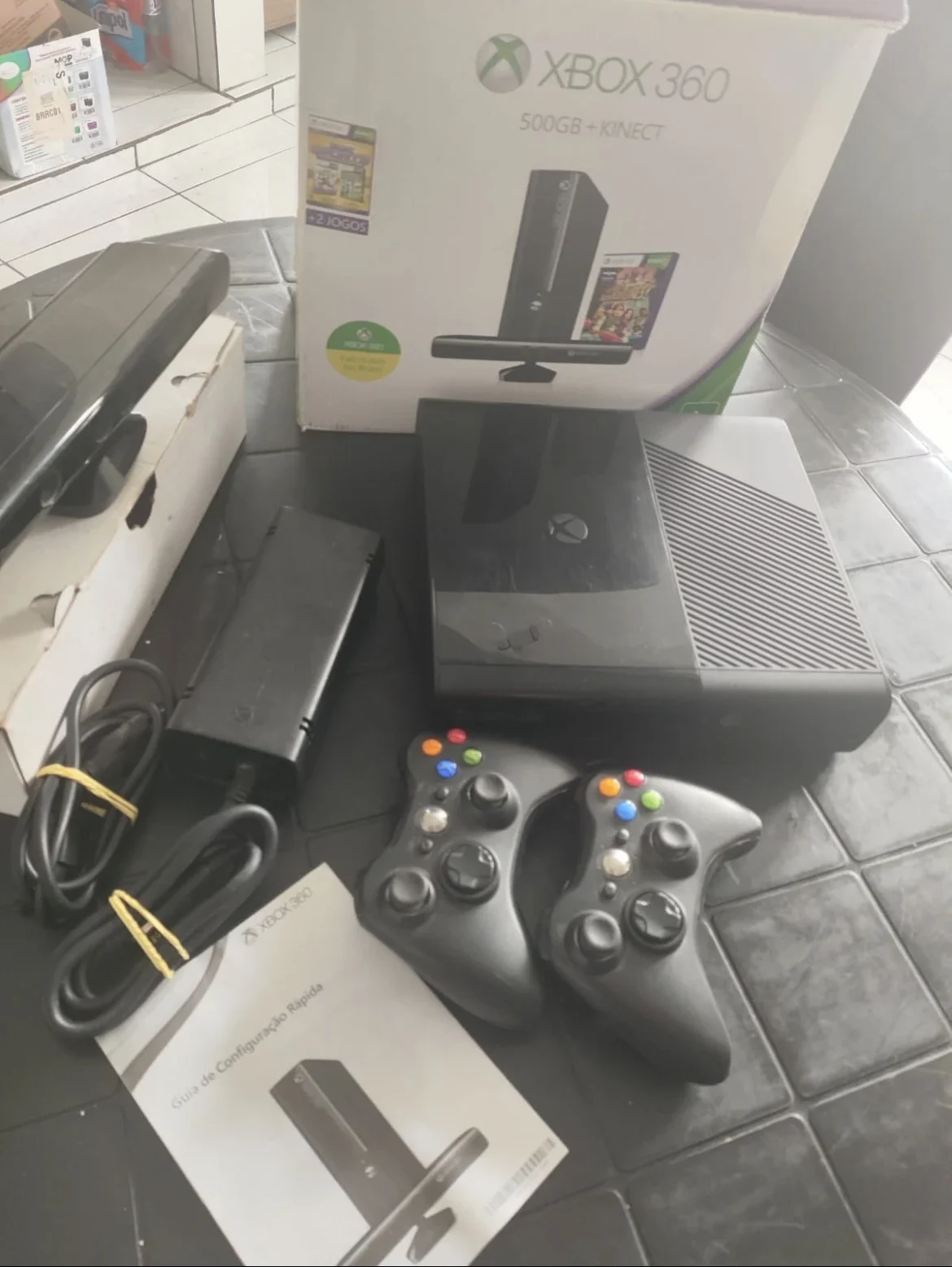WA/ CONSOLE XBOX 360 NA CAIXA! TOP! 177,00 SEGUIDOS DE 23,00