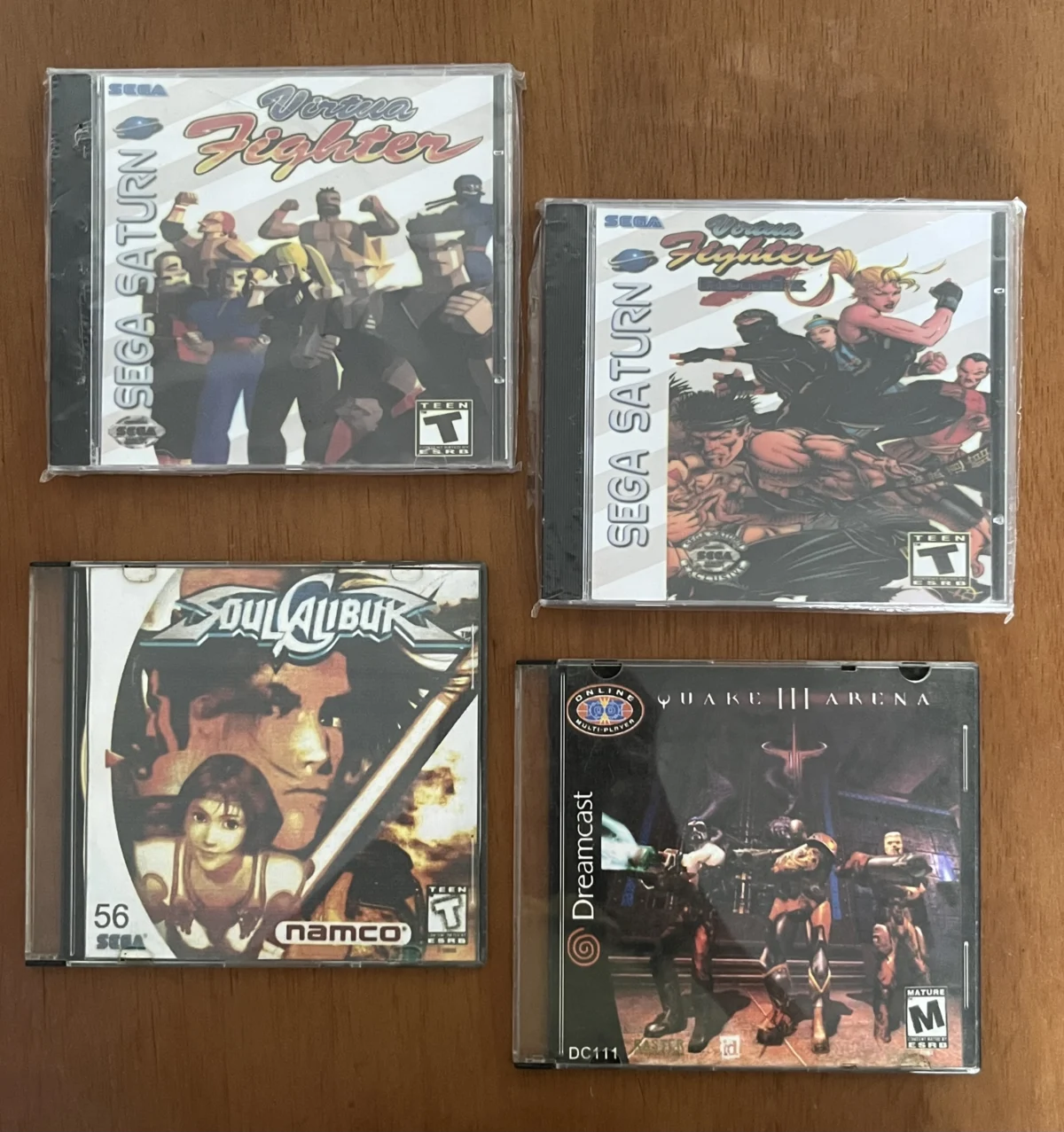 CX/ LOTE DE JOGOS! 4 JOGOS! NOSTALGICOS! 42,00 SEGUIDOS DE 8.00