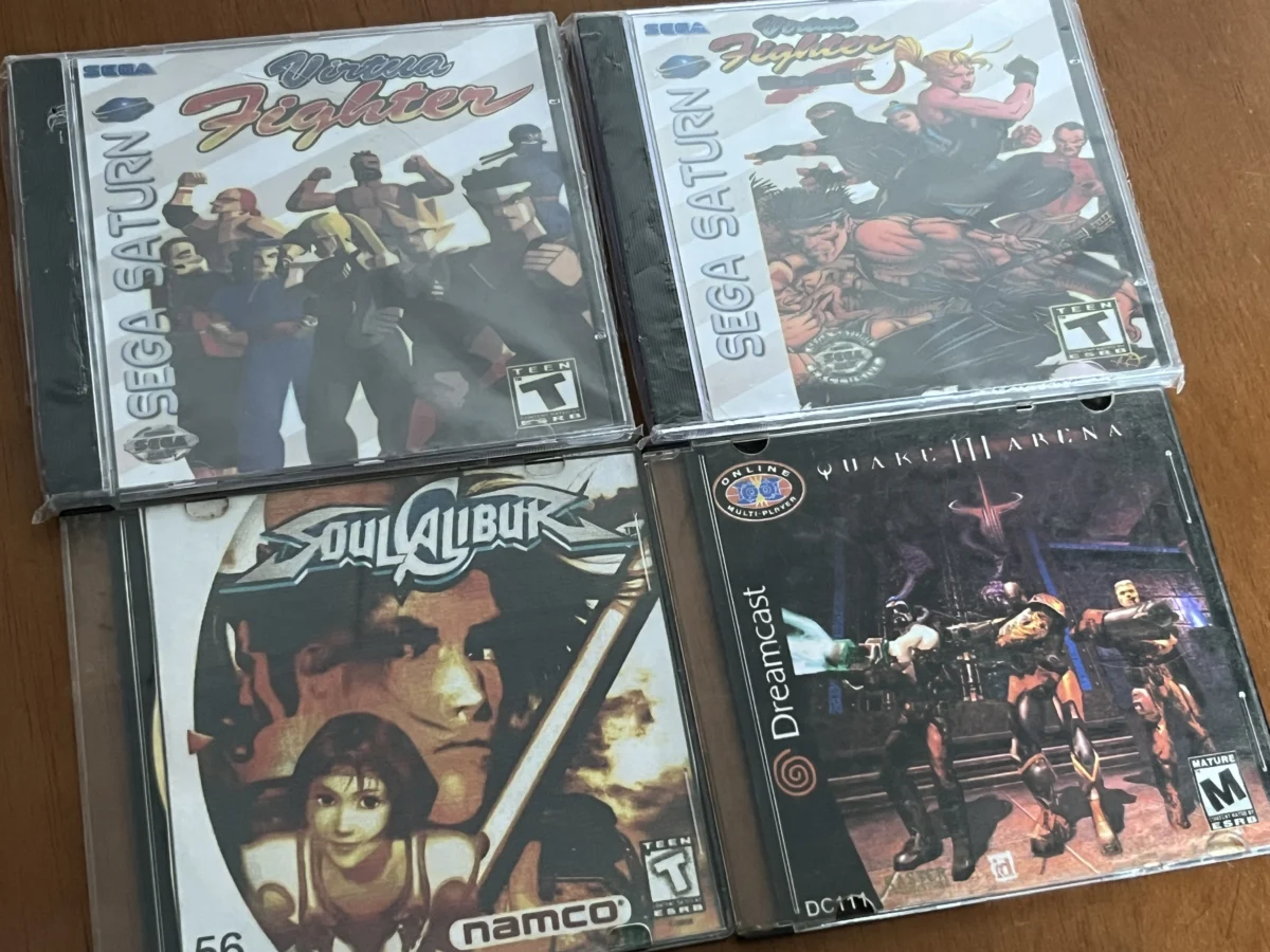 CX/ LOTE DE JOGOS! 4 JOGOS! NOSTALGICOS! 42,00 SEGUIDOS DE 8.00