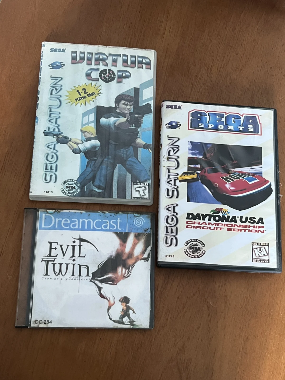 CX/ LOTE DE JOGOS SEGA NOSTALGIA! 38,00 SEGUIDOS DE 8,00