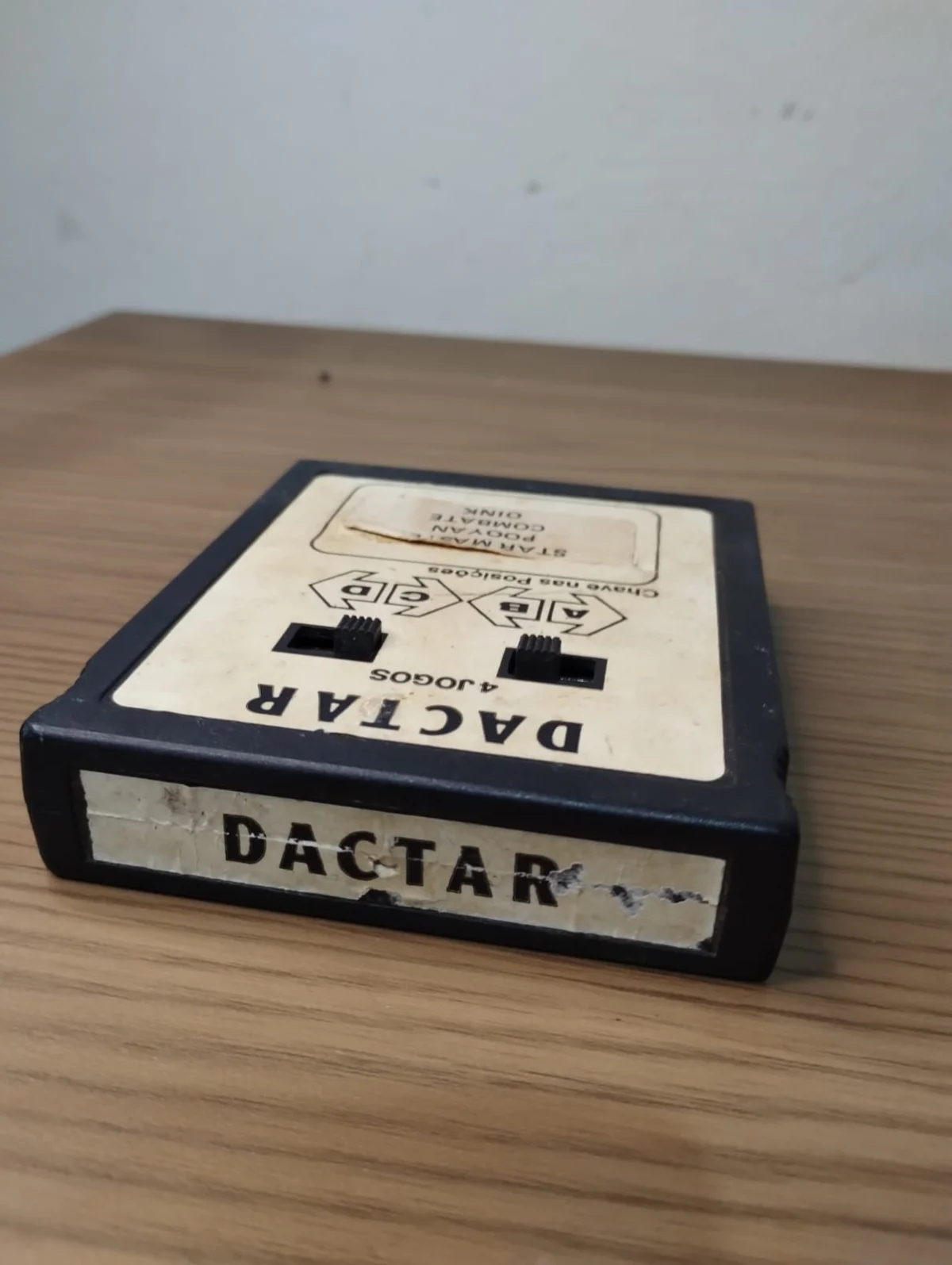 FH/ Dactar 4 Jogos Atari 2600 44,00 Seguidos de 5,00