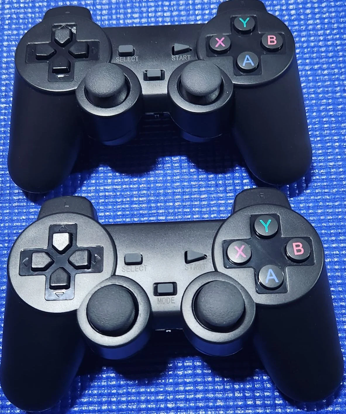 DN/ S*R /GAME STICK LITE 4K COM 2 CONTROLES 52,00 SEGUIDOS DE 8,00