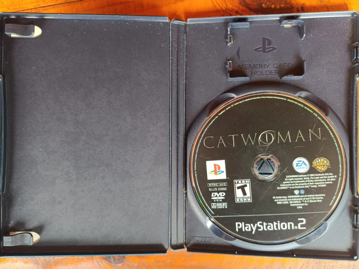 GM/ MULHER GATO CATWOMAN PARA PLAYSTATION 2 ORIGINAL! TOP! 22,00 SEGUIDOS DE 9,00