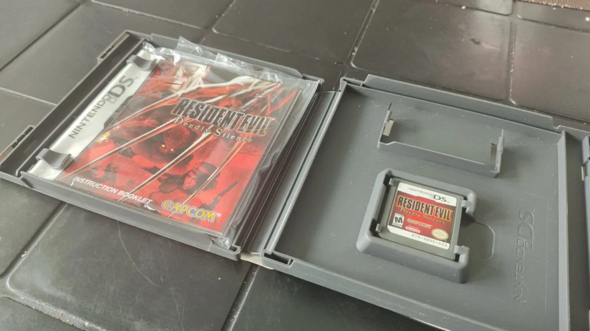 WA/ RESIDENT EVIL: DEADLY SILENCE! NINTENDO DS! 100% ORIGINAL! 279,00 SEGUIDOS DE 37,00